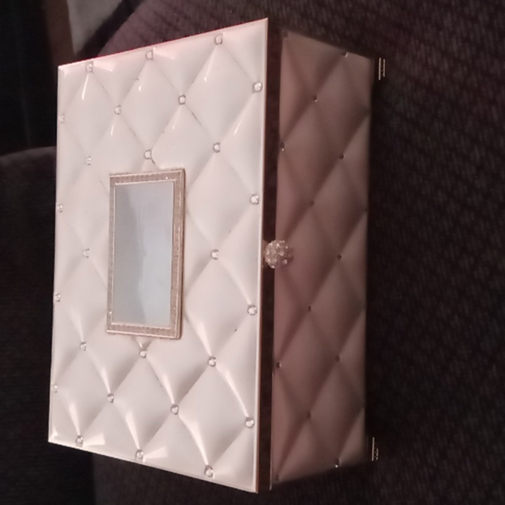 COPY - Things Remembered Jewelry Box